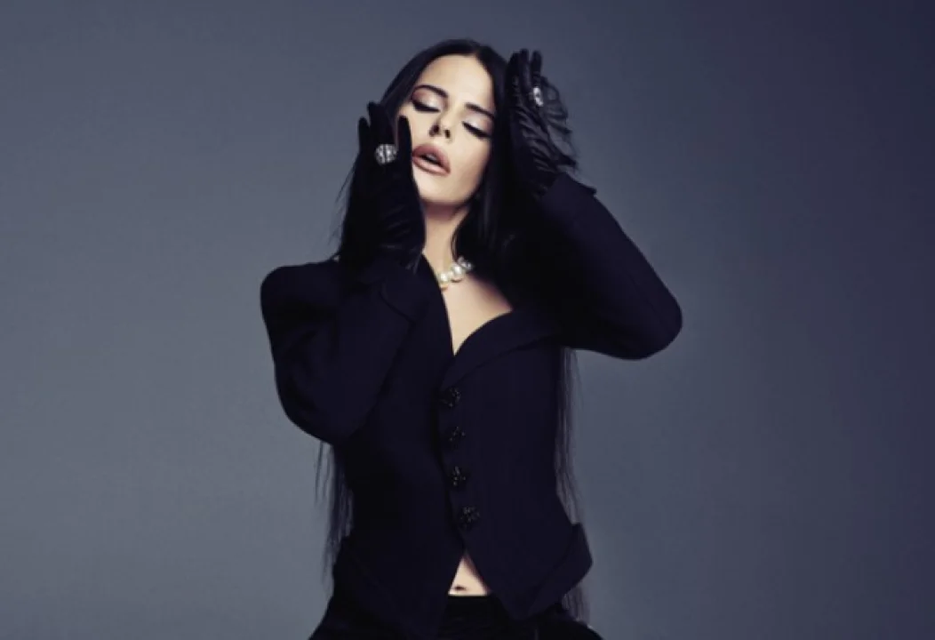 Simge’nin Yeni Albümünde Müziğin Gigantları Bir Araya Geldi