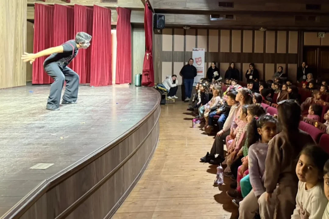 İnegöl’de Tiyatro Rüzgârı Esiyor