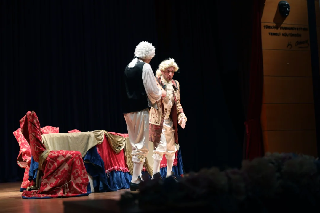 Kibarlık Budalası ile Sakarya’da Kültür Sanat Etkinlikleri Devam Ediyor