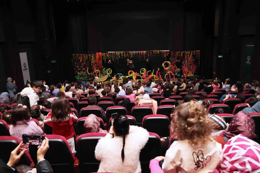 Karatay'da Çocuklar İçin Özel Tiyatro Etkinlikleri Devam Ediyor