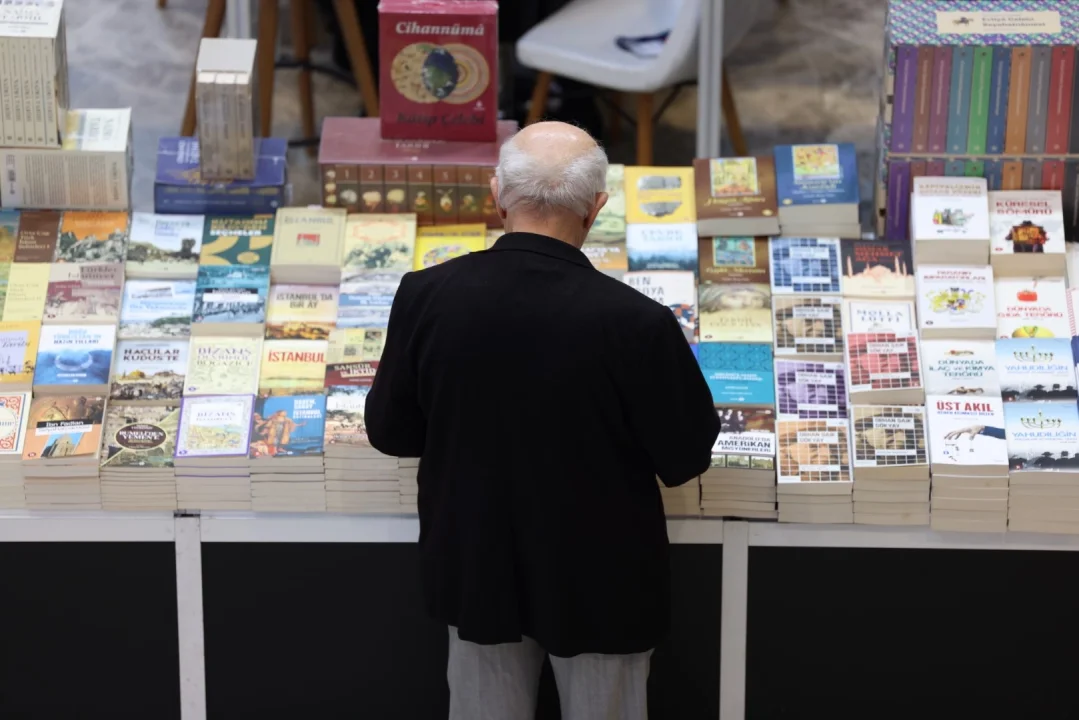 Kocaeli'nde 16. Uluslararası Kitap Fuarı Başlıyor